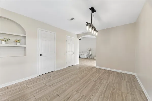 $369,000 | 5015 Kleinmeadow Court, Houston, TX 77066