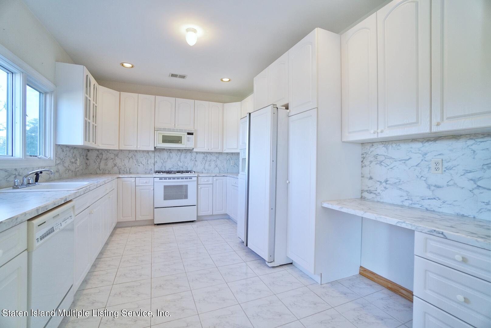70 Michael Loop Staten Island, NY 10301 - Photo 18 of 69 Photo Nov 01, 9 51 33 AM
