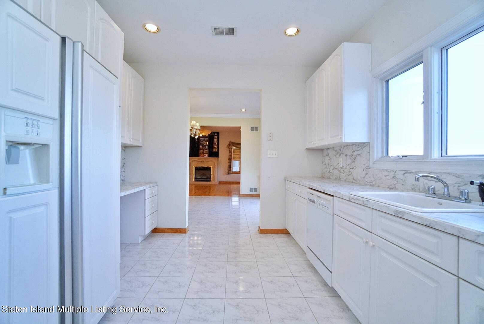 70 Michael Loop Staten Island, NY 10301 - Photo 20 of 69 Photo Nov 01, 9 51 44 AM
