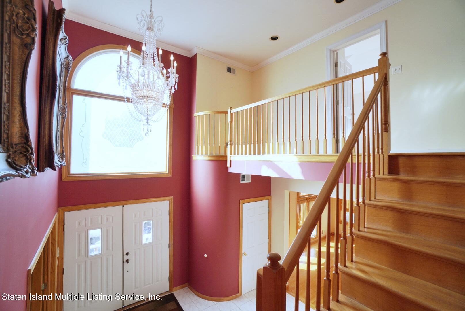 70 Michael Loop Staten Island, NY 10301 - Photo 29 of 69 Photo Nov 01, 9 54 01 AM