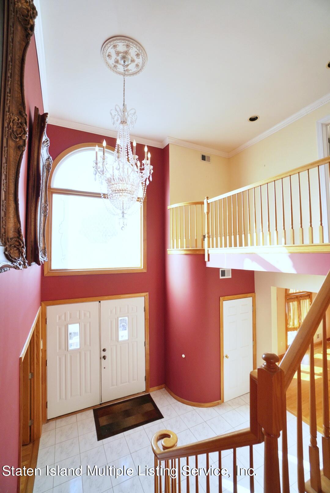 70 Michael Loop Staten Island, NY 10301 - Photo 30 of 69 Photo Nov 01, 9 54 05 AM