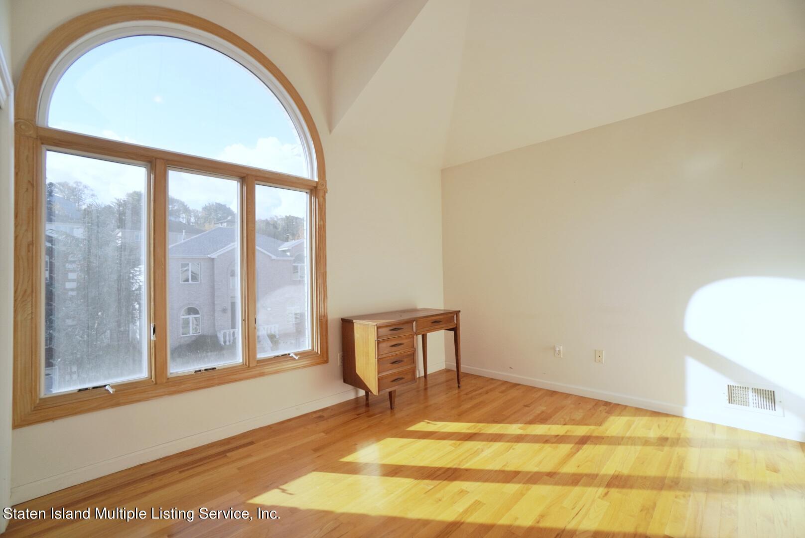 70 Michael Loop Staten Island, NY 10301 - Photo 34 of 69 Photo Nov 01, 9 55 08 AM