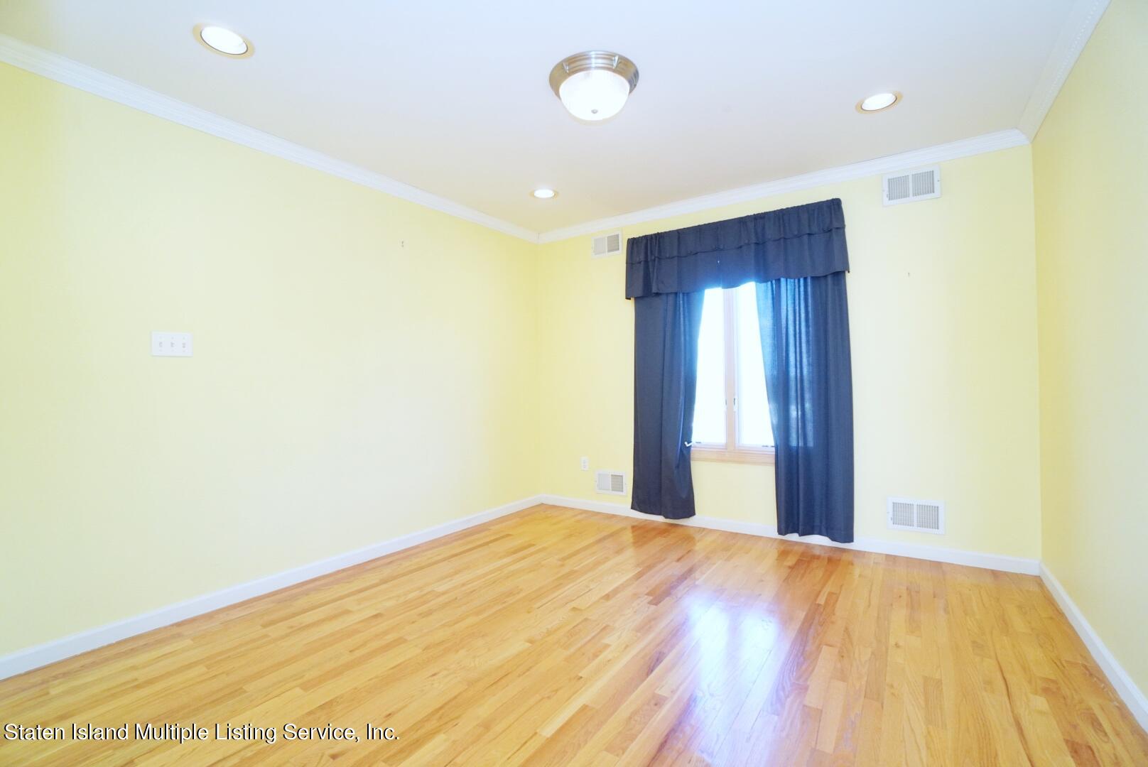 70 Michael Loop Staten Island, NY 10301 - Photo 41 of 69 Photo Nov 01, 9 56 29 AM