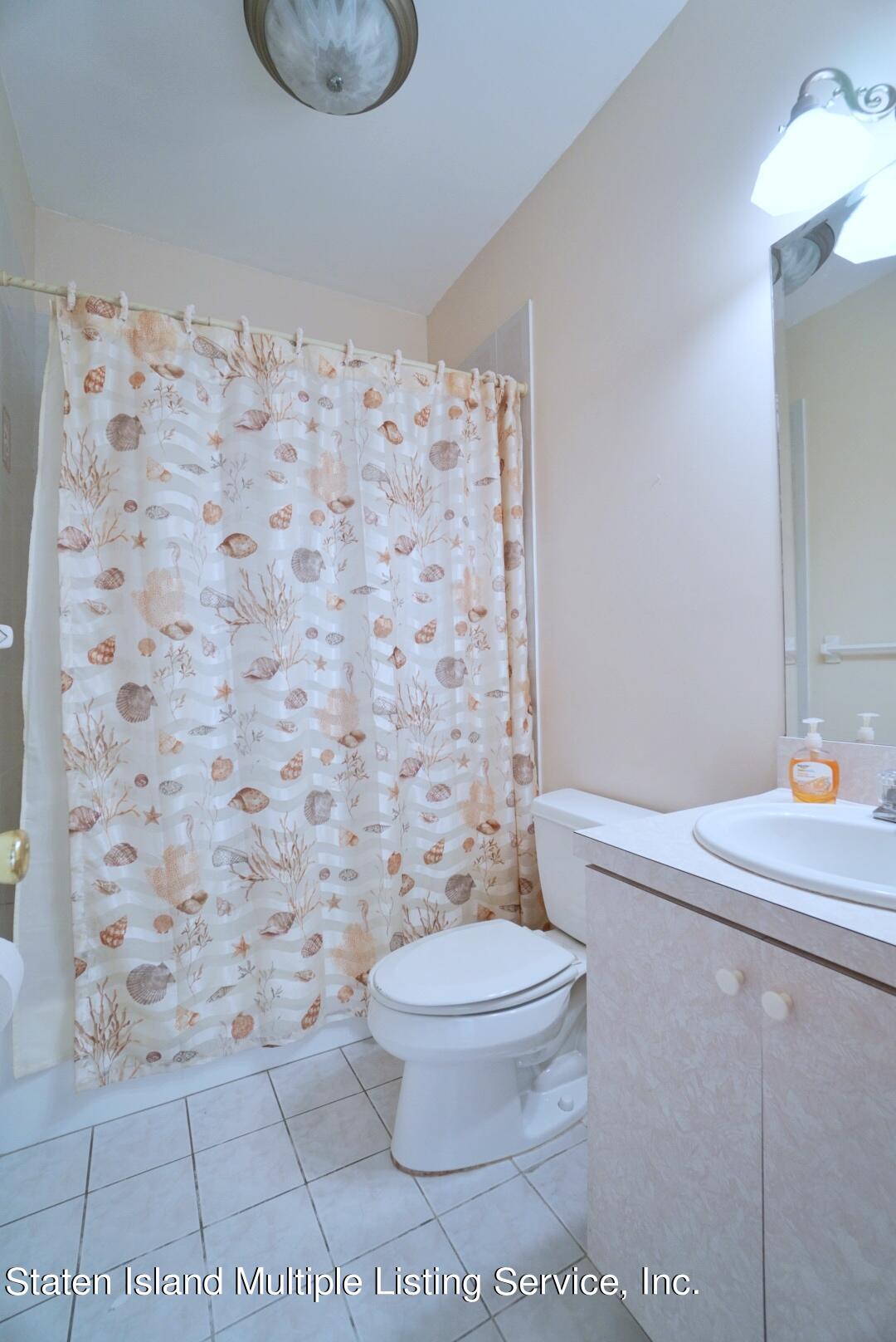 70 Michael Loop Staten Island, NY 10301 - Photo 58 of 69 Photo Nov 01, 10 01 44 AM