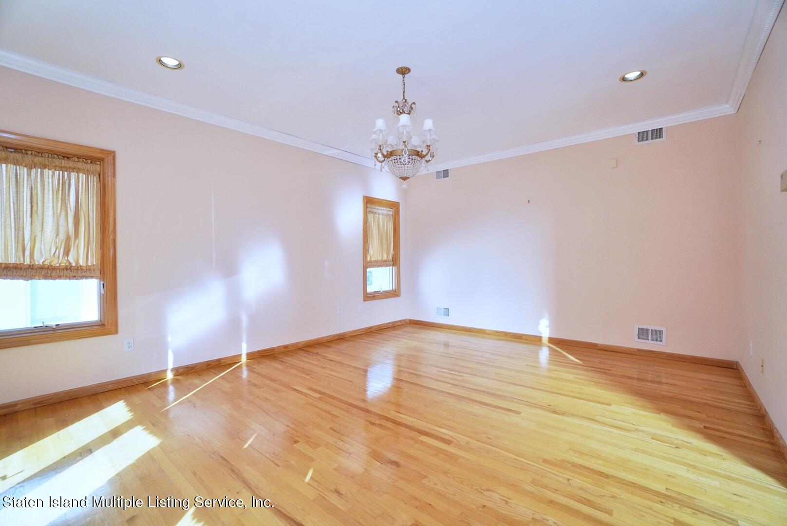 70 Michael Loop Staten Island, NY 10301 - Photo 7 of 69 Photo Nov 01, 9 48 31 AM