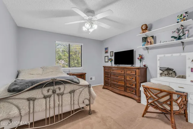 $389,000 | 646 Ridgeview Court, Unit 646, Toms River, NJ 08753