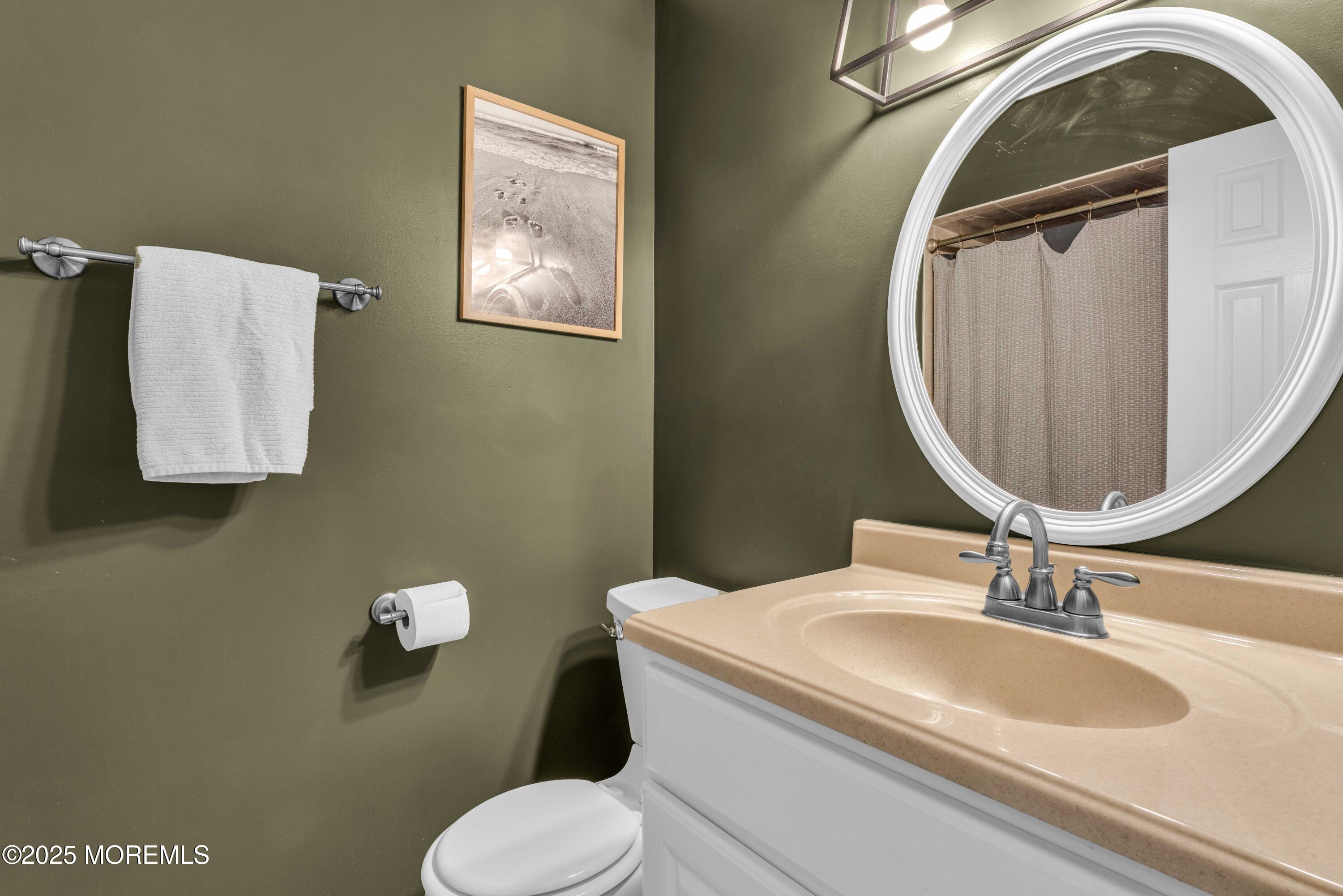 646 Ridgeview Court, Unit 646 Toms River, NJ 08753 - Photo 20 of 26 photos_high_resolution_HOM09225