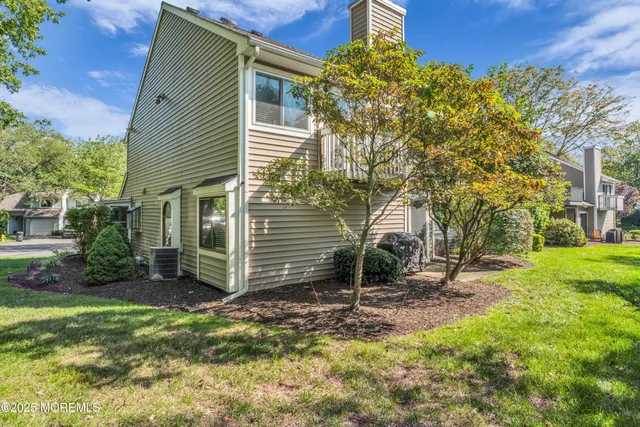 $389,000 | 646 Ridgeview Court, Unit 646, Toms River, NJ 08753