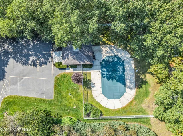 $389,000 | 646 Ridgeview Court, Unit 646, Toms River, NJ 08753