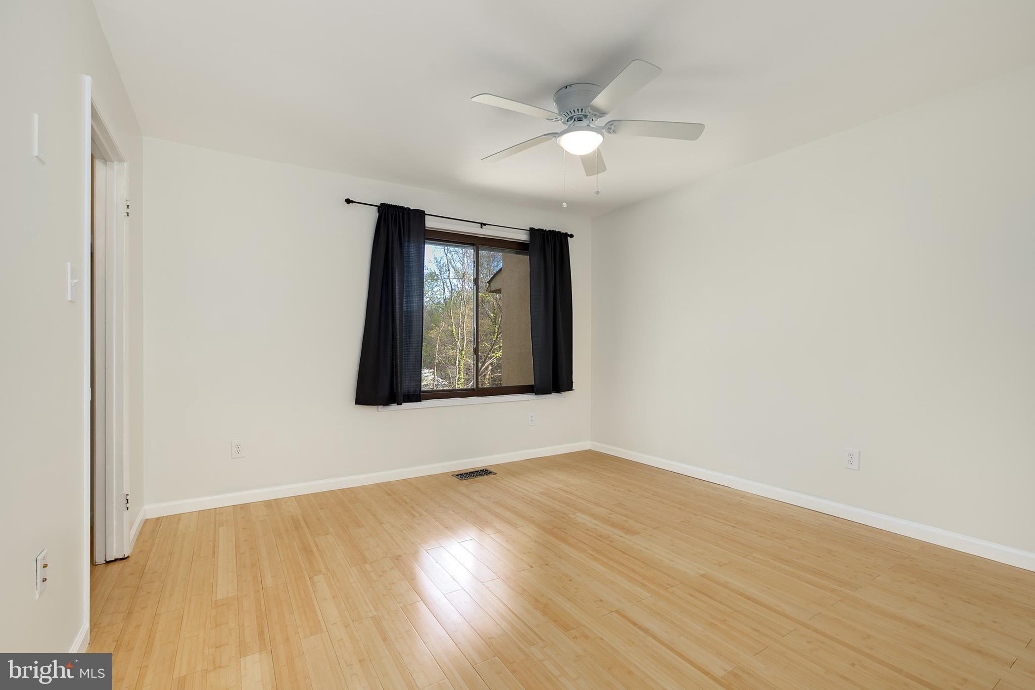 2258 White Cornus Lane Reston, VA 20191 - Photo 16 of 36