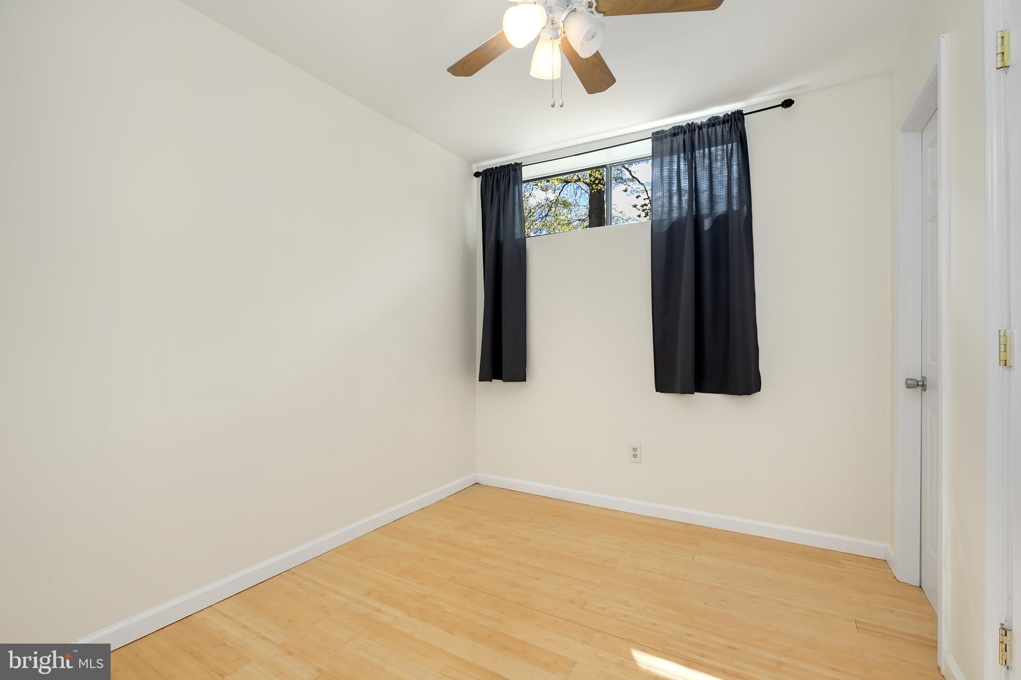 2258 White Cornus Lane Reston, VA 20191 - Photo 26 of 36