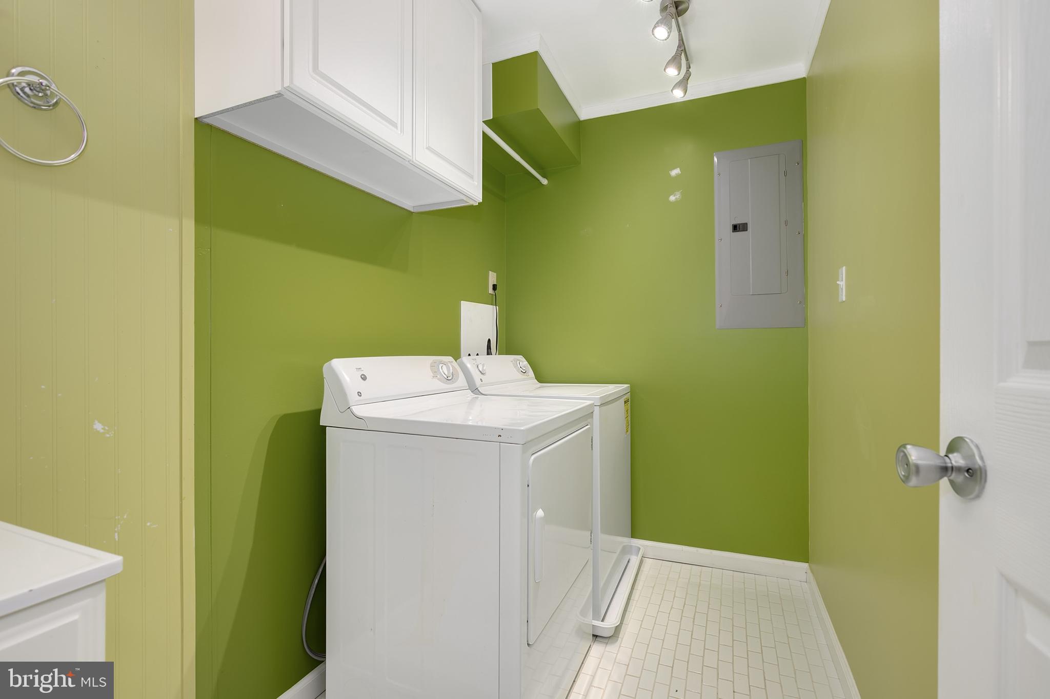 2258 White Cornus Lane Reston, VA 20191 - Photo 28 of 36