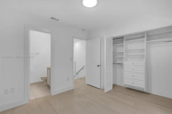 $650,000 | 5750 Turin Street, Unit 206, Coral Gables, FL 33146