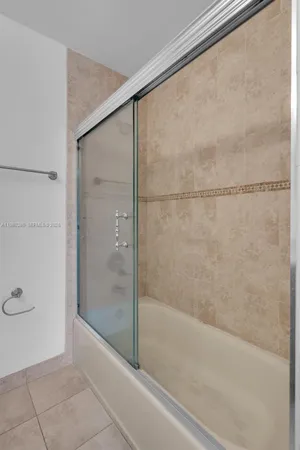 $650,000 | 5750 Turin Street, Unit 206, Coral Gables, FL 33146