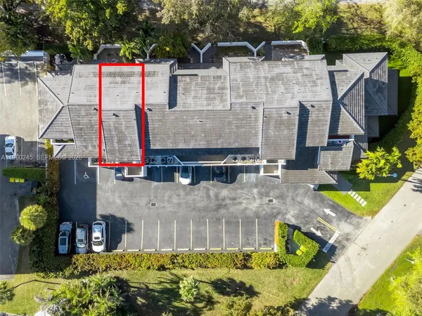 $650,000 | 5750 Turin Street, Unit 206, Coral Gables, FL 33146