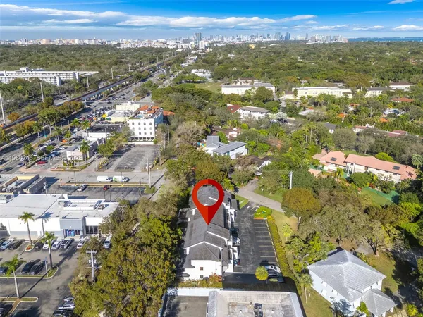 $650,000 | 5750 Turin Street, Unit 206, Coral Gables, FL 33146