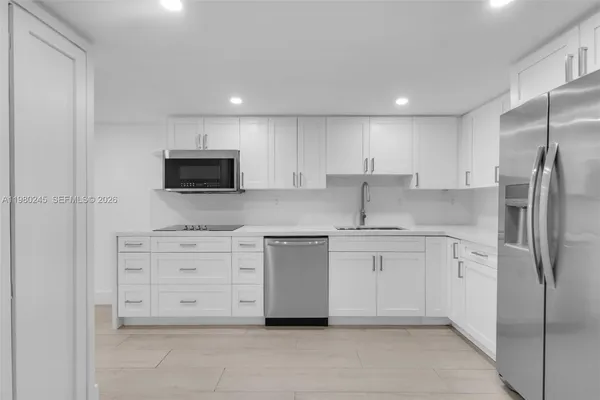 $650,000 | 5750 Turin Street, Unit 206, Coral Gables, FL 33146