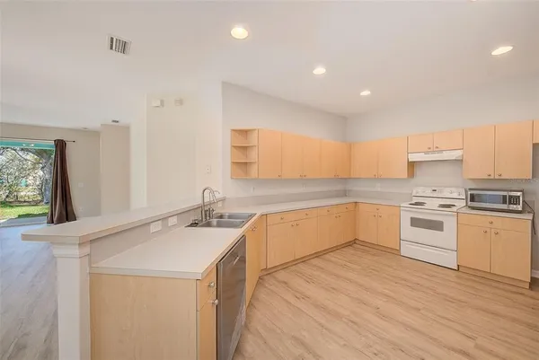 $259,900 | 11560 Captiva Kay Drive, Riverview, FL 33569