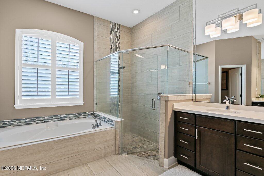 841 Ifield Road St. Augustine, FL 32095 - Photo 28 of 69 Primary Bath