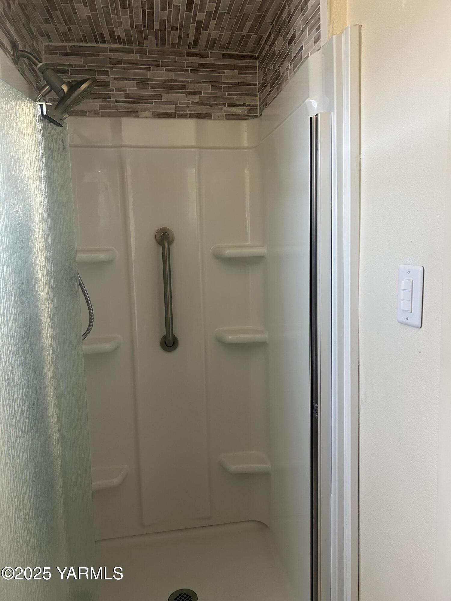 1110 South 8th Avenue Yakima, WA 98902 - Photo 14 of 25