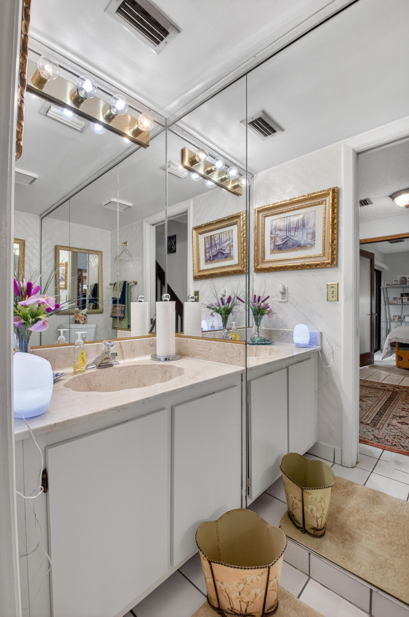 6535 Parkview Drive, Unit B Boca Raton, FL 33433 - Photo 24 of 37 half bath