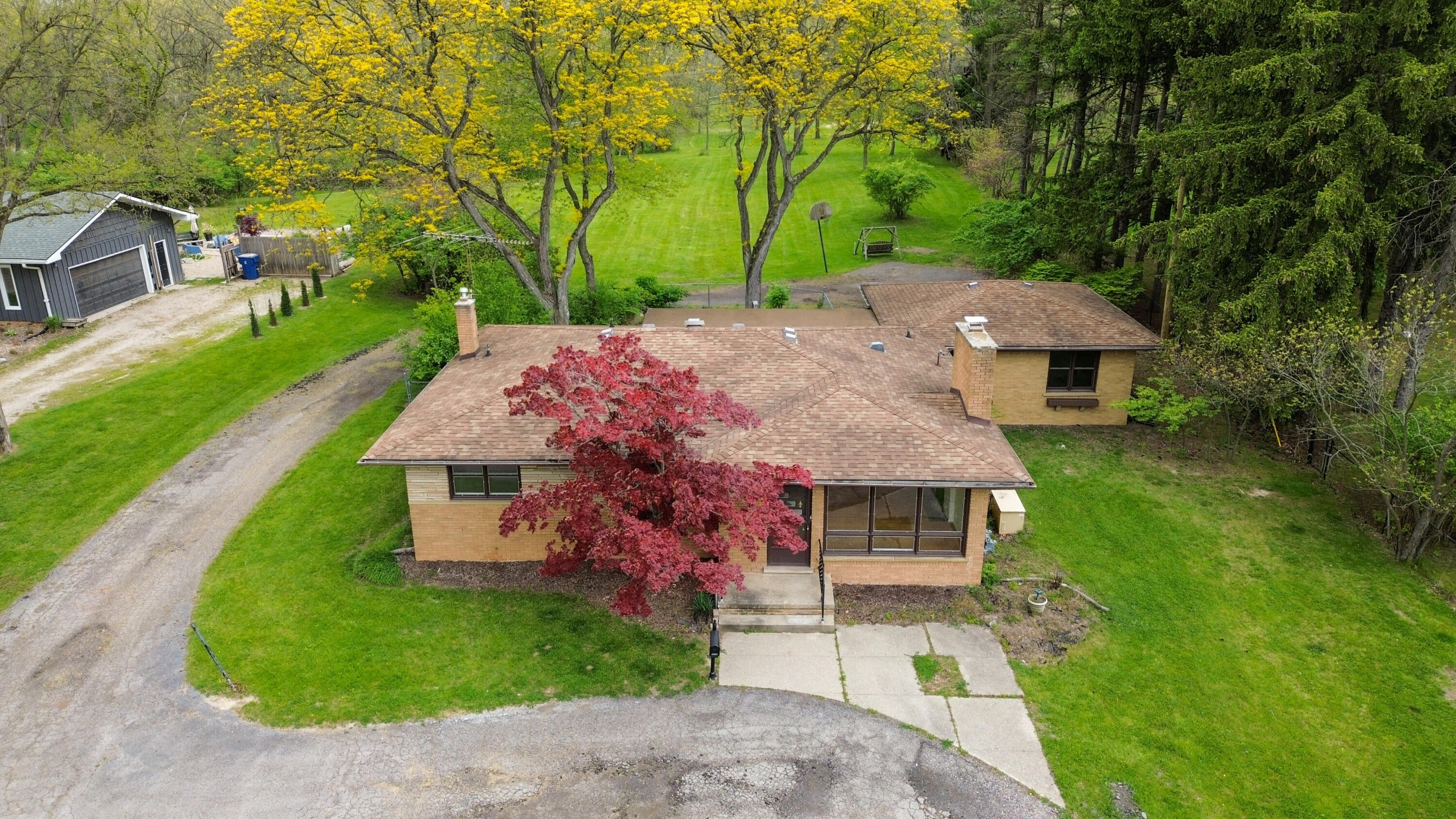 5535 Geddes Road Ann Arbor, MI 48105 - Photo 2 of 48 044_0