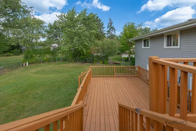 $522,800 | 818 Brentwood Court, Schaumburg, IL 60193