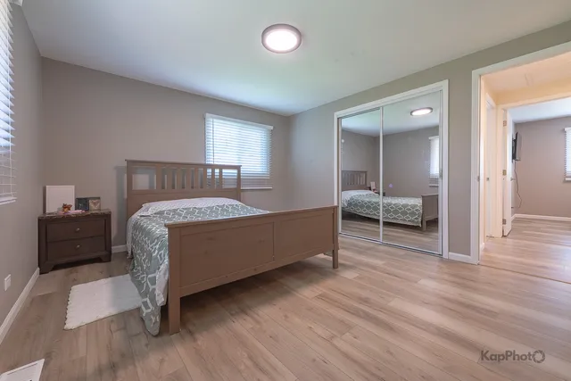 $522,800 | 818 Brentwood Court, Schaumburg, IL 60193