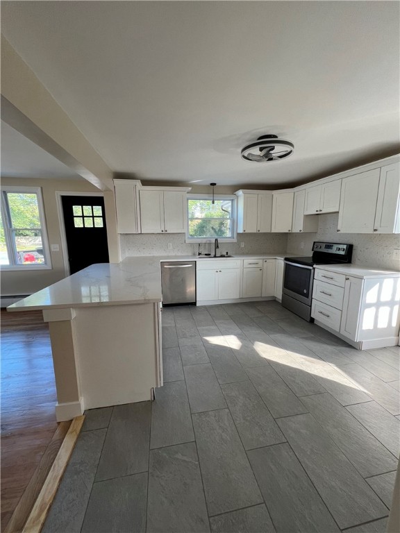 304 Market Street Warren, RI 02885 - Photo 6 of 22