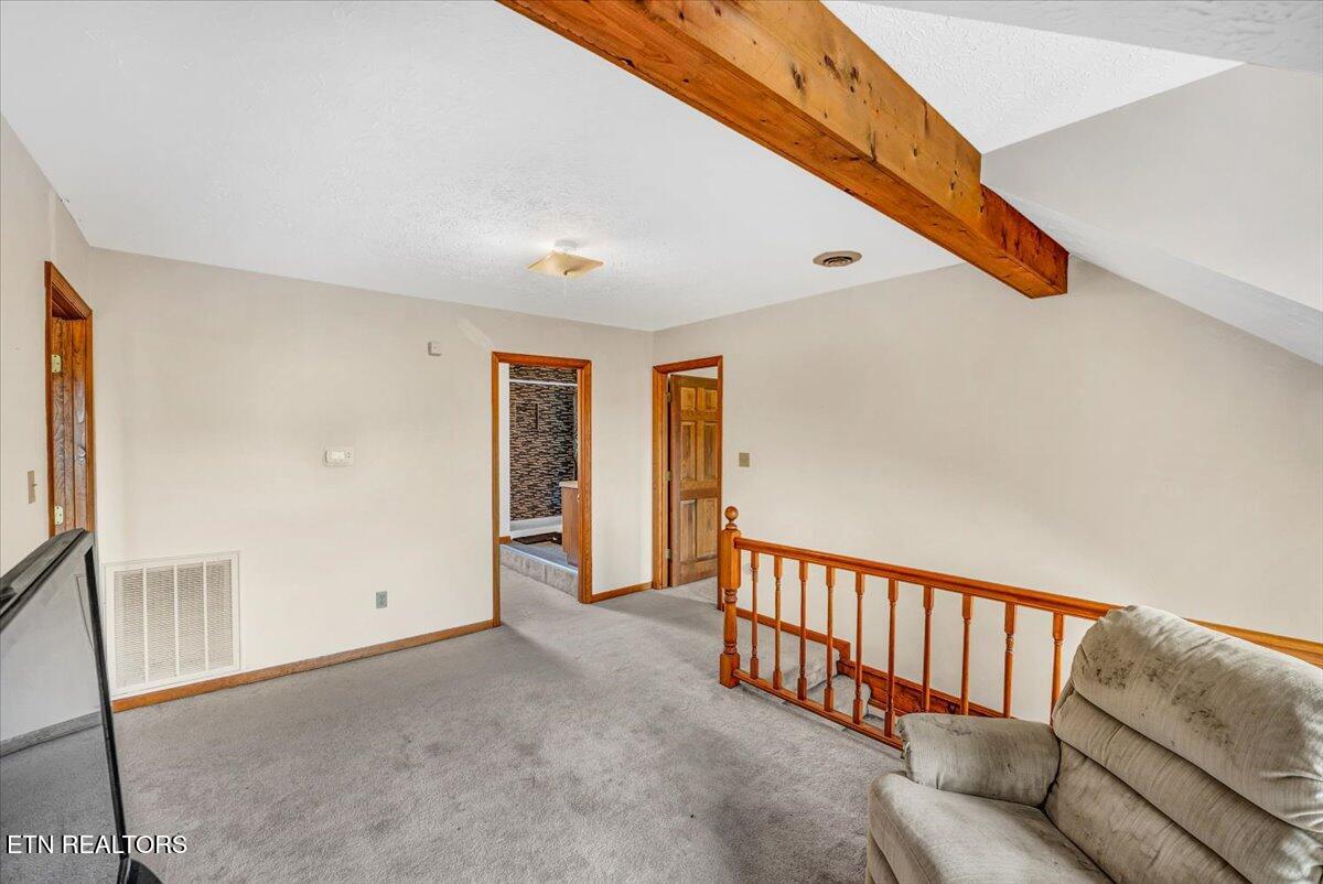 1540 Kidwell Ridge Road Morristown, TN 37814 - Photo 22 of 51 50-2nd Living Room A3