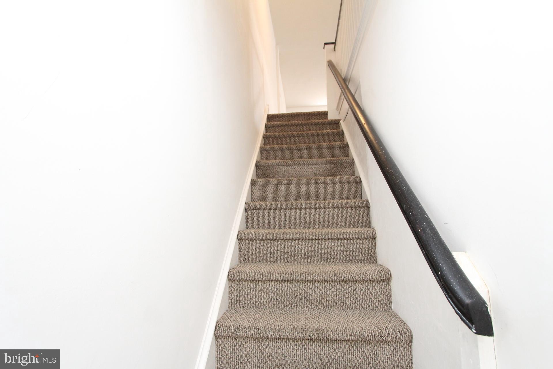 2311 Rhawn Street Philadelphia, PA 19152 - Photo 5 of 34 a view of entryway