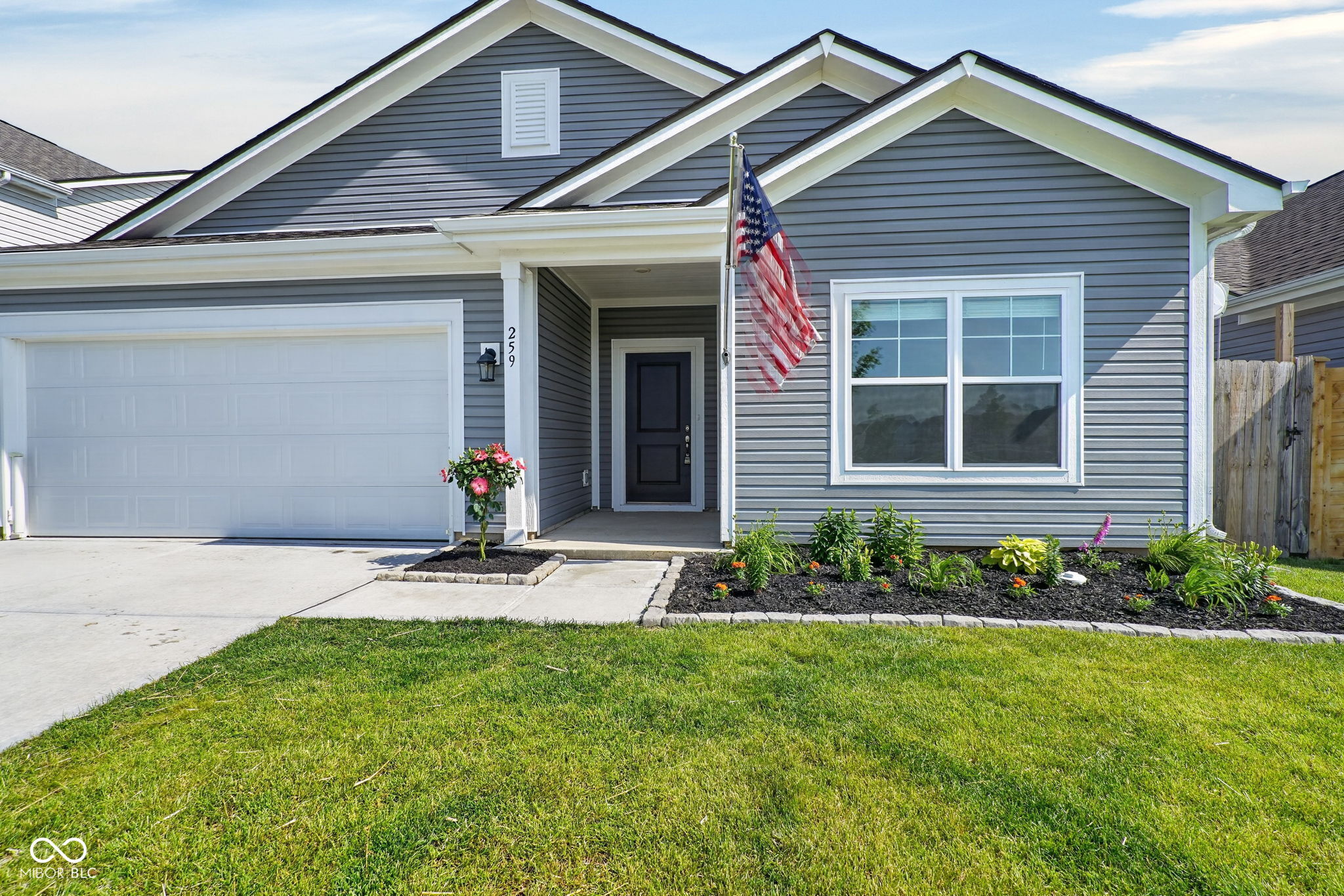 259 Waters Edge Road Pendleton, IN 46064 - Photo 5 of 45