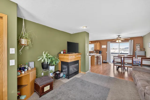 $1,750 | 740 Baylee Place Southwest, Pine Island, MN 55963