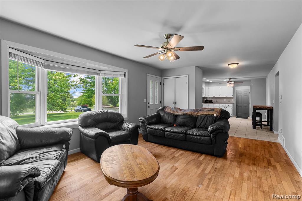 7284 Fostoria Road Mayville, MI 48744 - Photo 9 of 30 Gallery Image 9