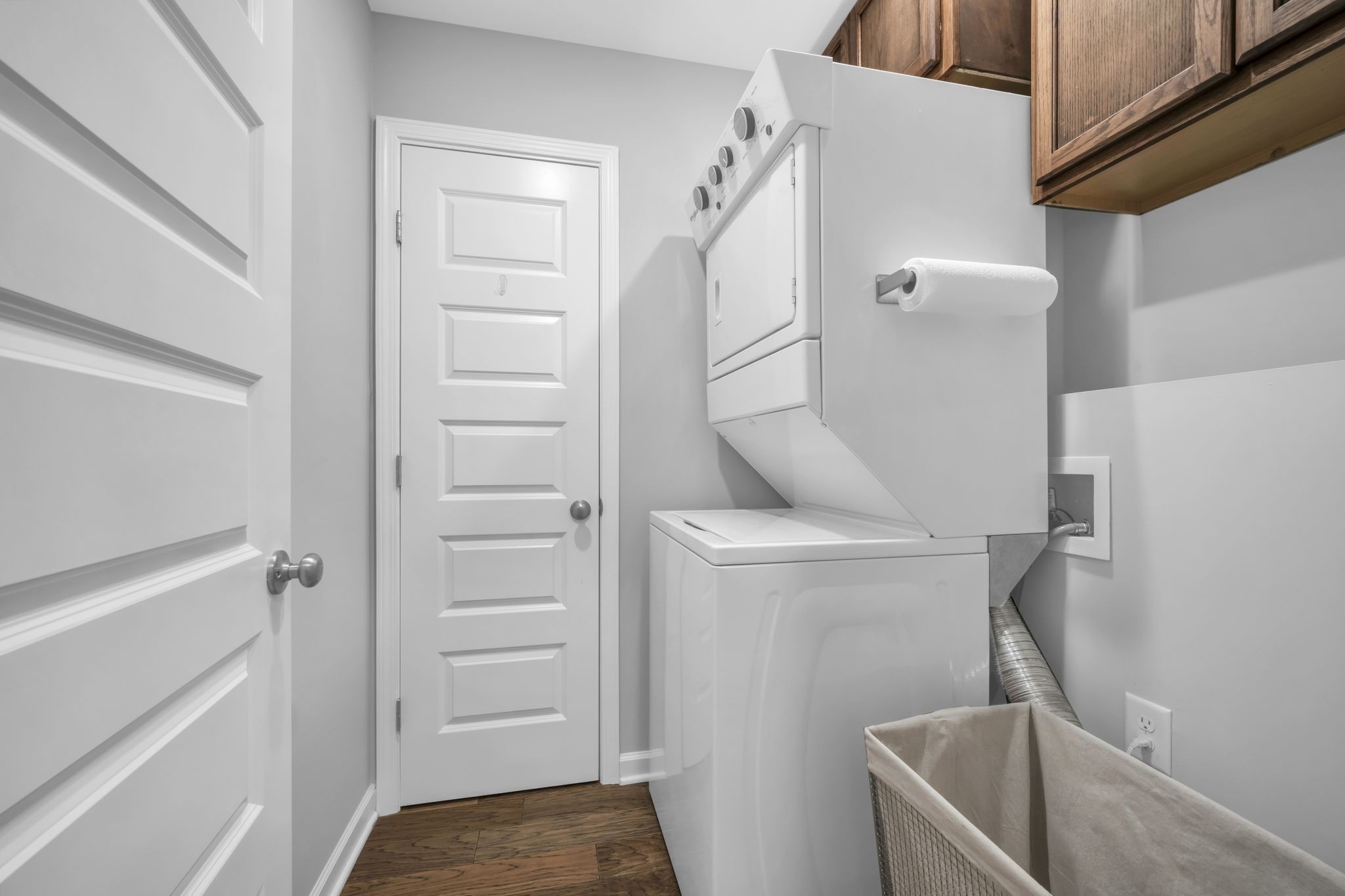 1376 Taylortown Road White Bluff, TN 37187 - Photo 15 of 36 Utility Room/Mud Room off w/ Entrance from the Garage