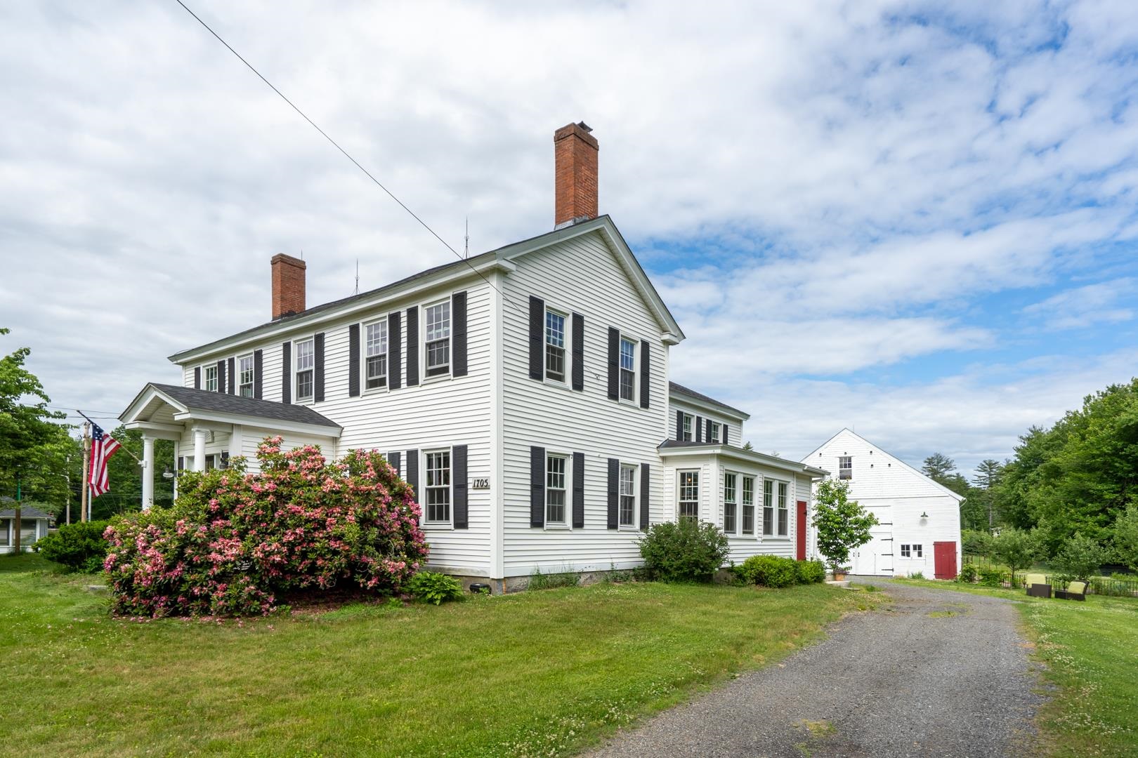 191 Main Street Kingston, NH 03848 - Photo 2 of 40