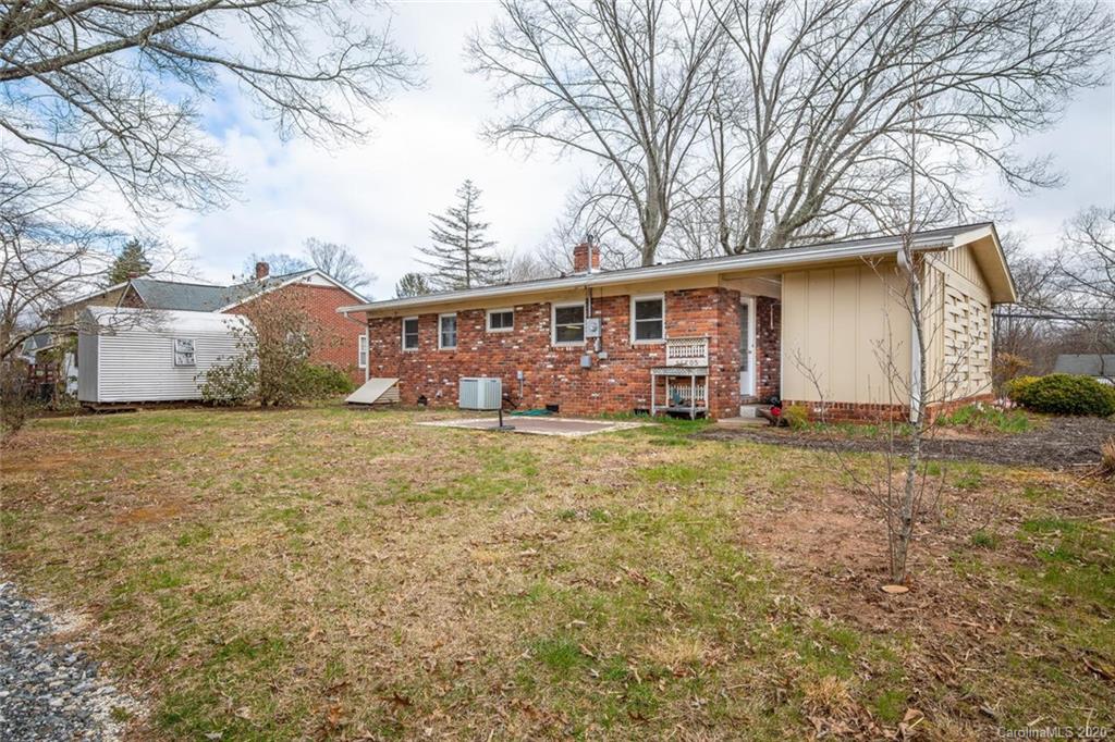 183 Brevard Road Asheville, NC 28806 - Photo 17 of 22 Gallery Image 17