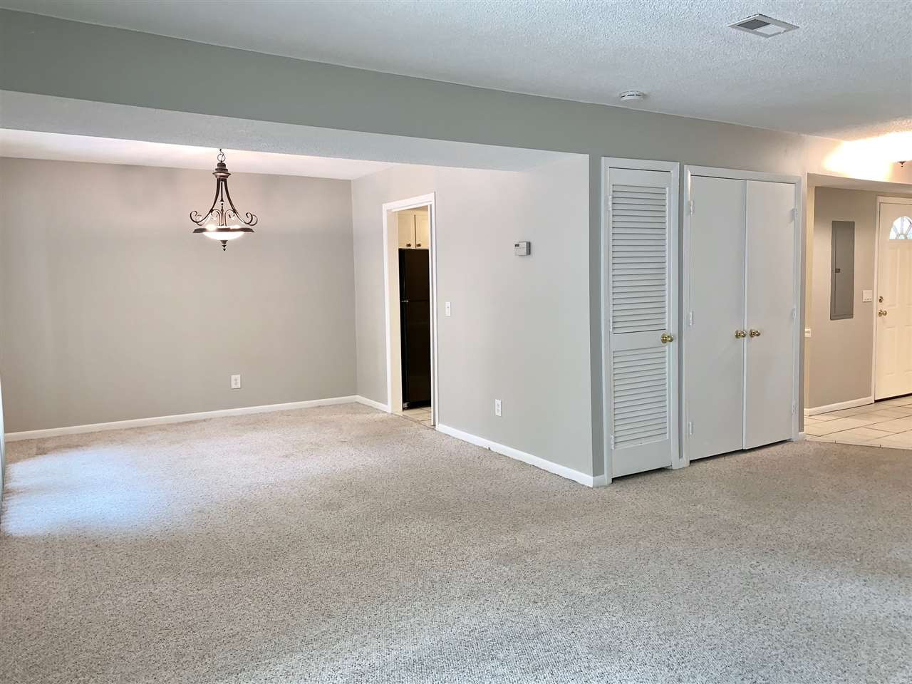 3931 Wendy Lane Raleigh, NC 27606 - Photo 9 of 27 Photo 9