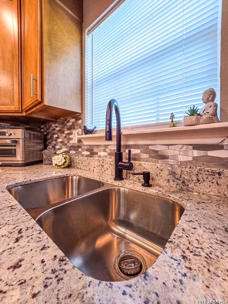 3122 Rosita Valley Road Eagle Pass, TX 78852 - Photo 12 of 35