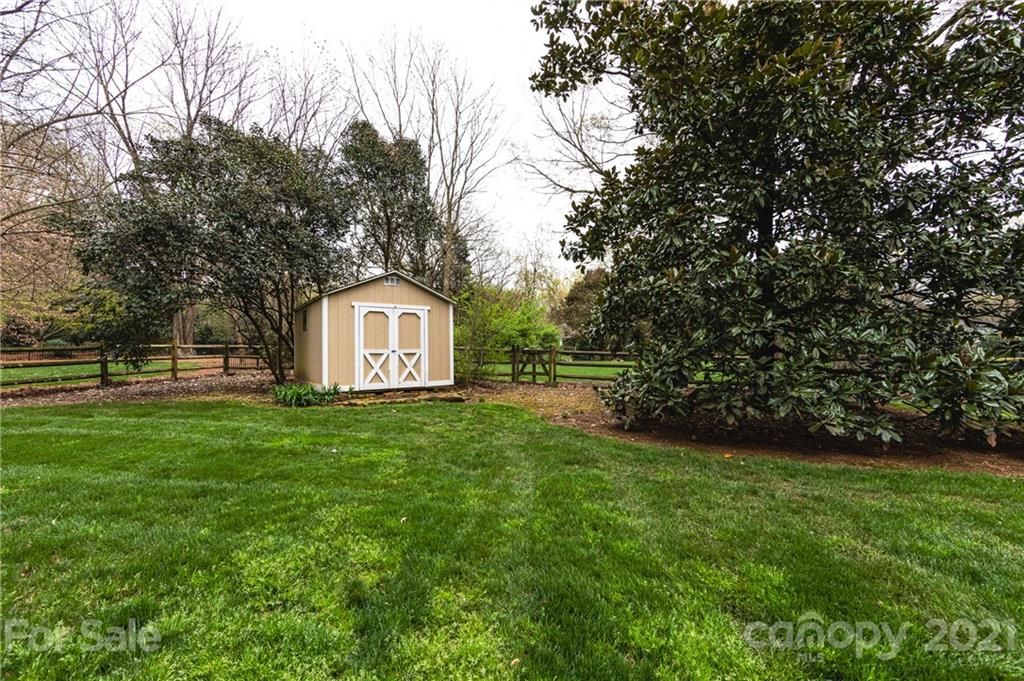 3229 Colony Road Charlotte, NC 28211 - Photo 39 of 44 a house view with a outdoor space