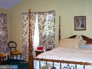 719 Neshaminy Road Croydon, PA 19021 - Photo 4 of 6