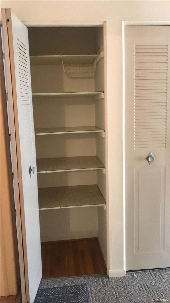 linen closet.jpg