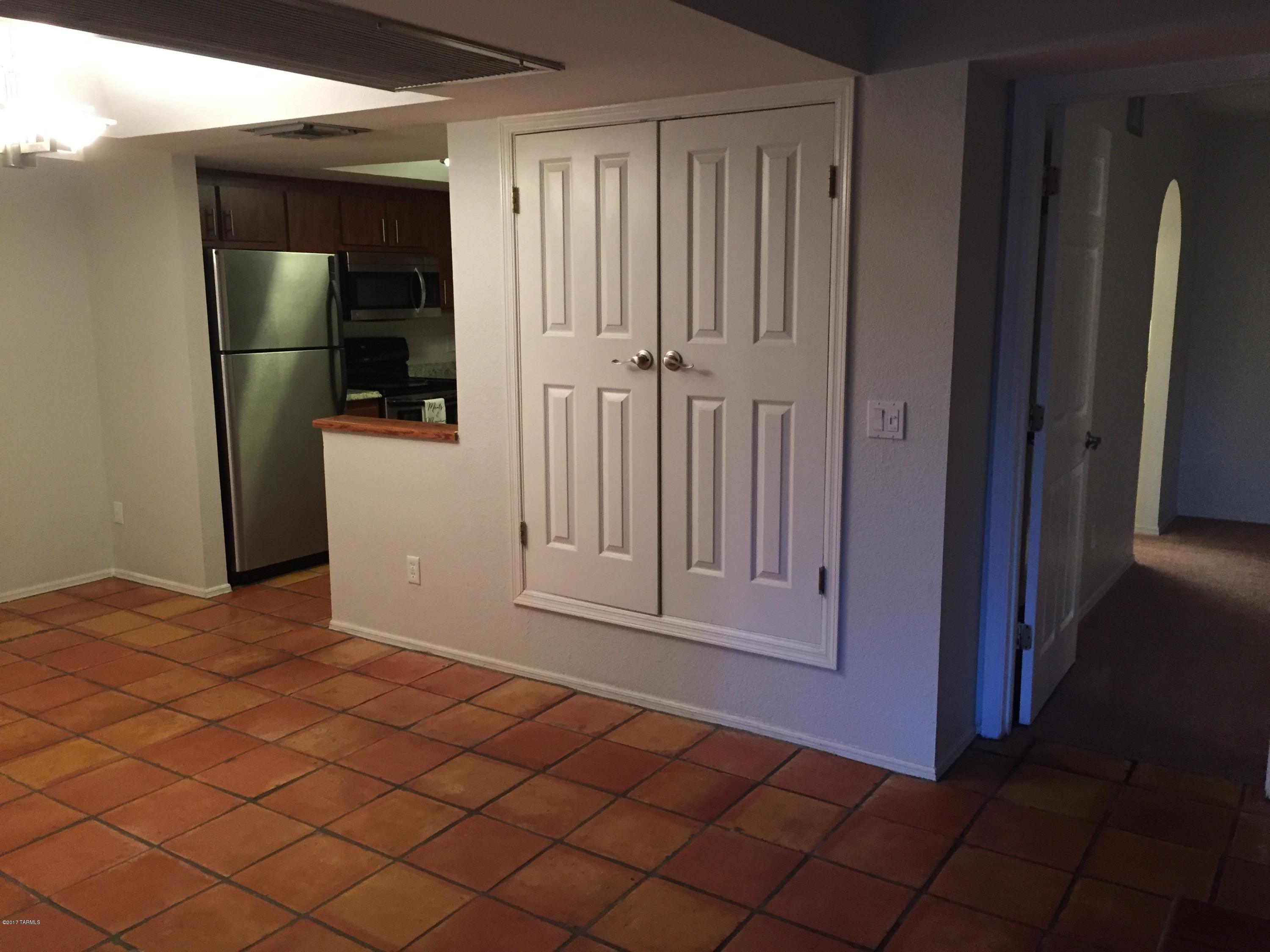 8267 North Oracle Road, Unit 140 Tucson, AZ 85704 - Photo 3 of 23 Gallery Image 3