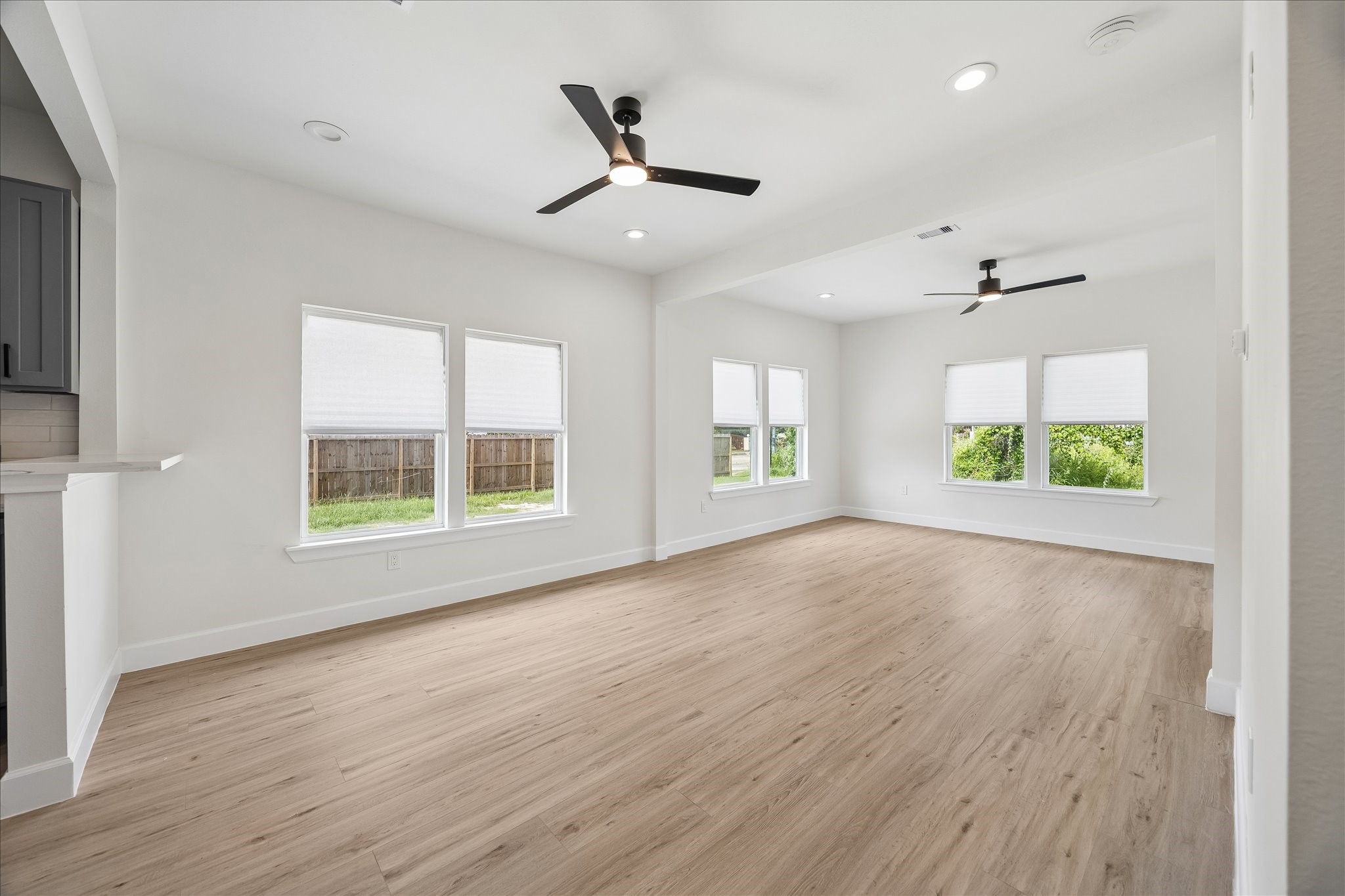 7702 Sealey Street Houston, TX 77088 - Photo 12 of 25