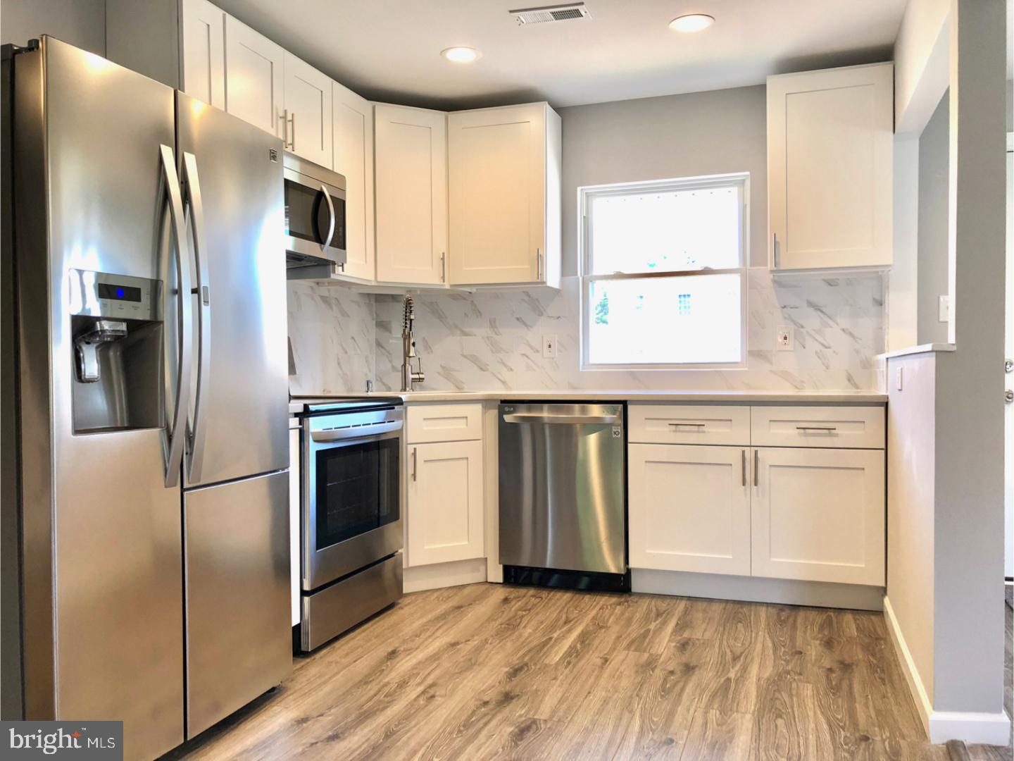 57 Granite Road Levittown, PA 19057 - Photo 6 of 25