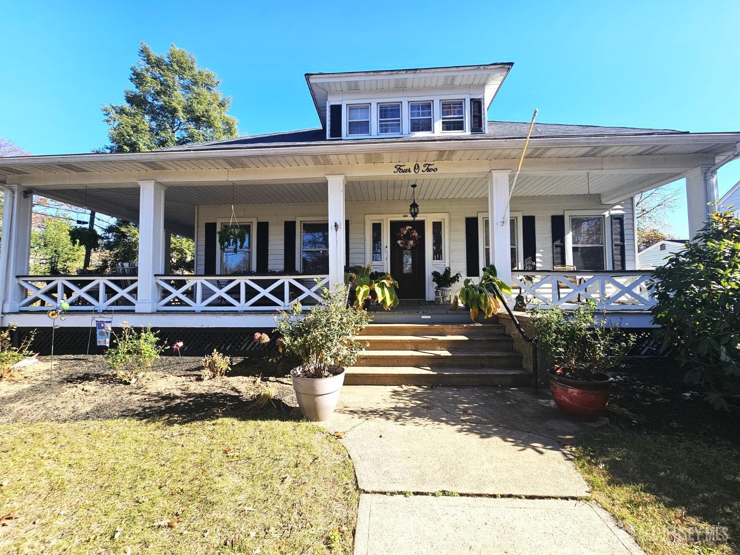 402 Raritan Avenue Middlesex, NJ 08846 - Photo 1 of 48 Gallery Image 1