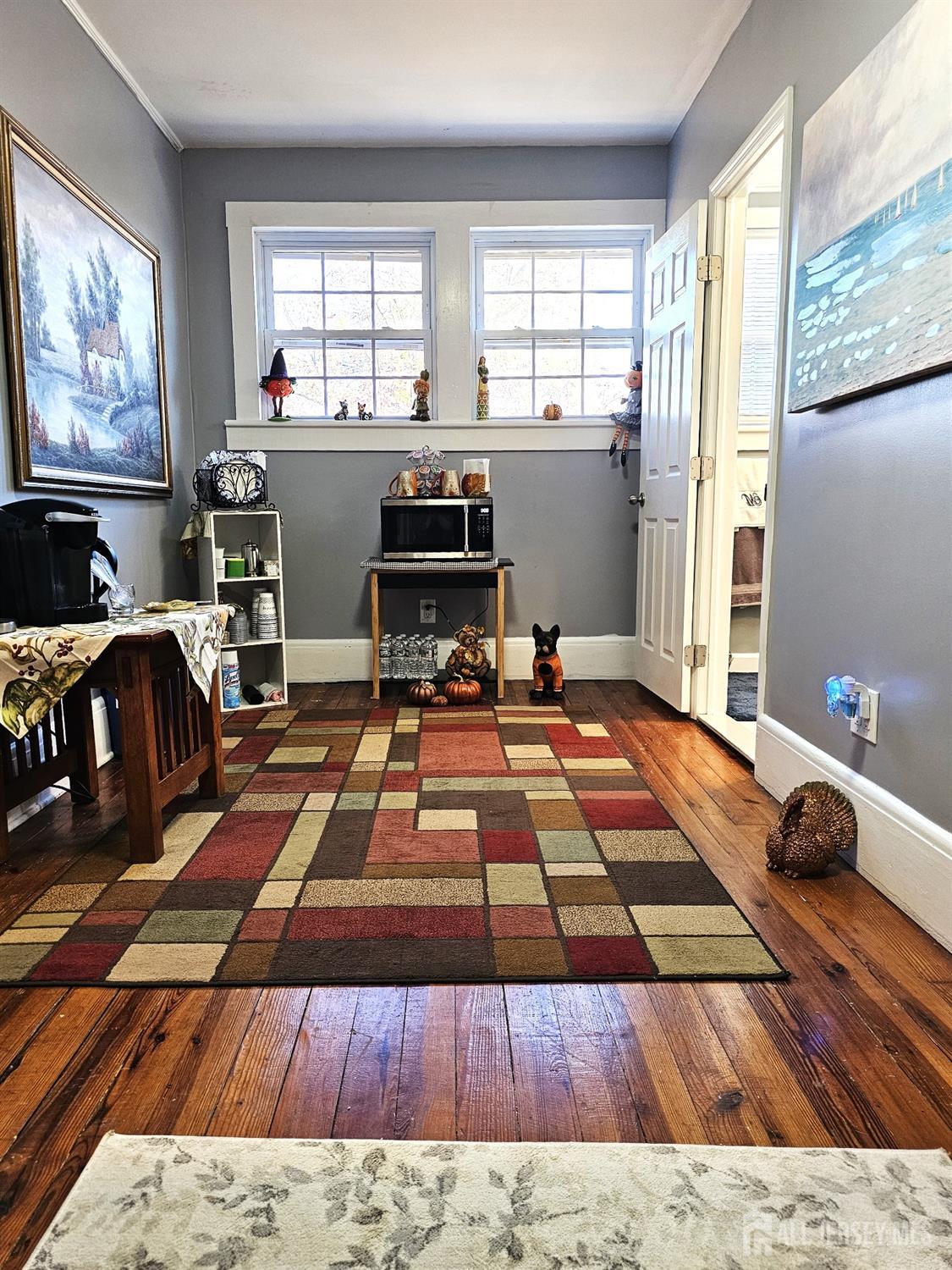 402 Raritan Avenue Middlesex, NJ 08846 - Photo 23 of 48 Gallery Image 23