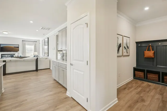 $440,375 | 573 Nightengale Ridge Drive, Columbia, TN 38401