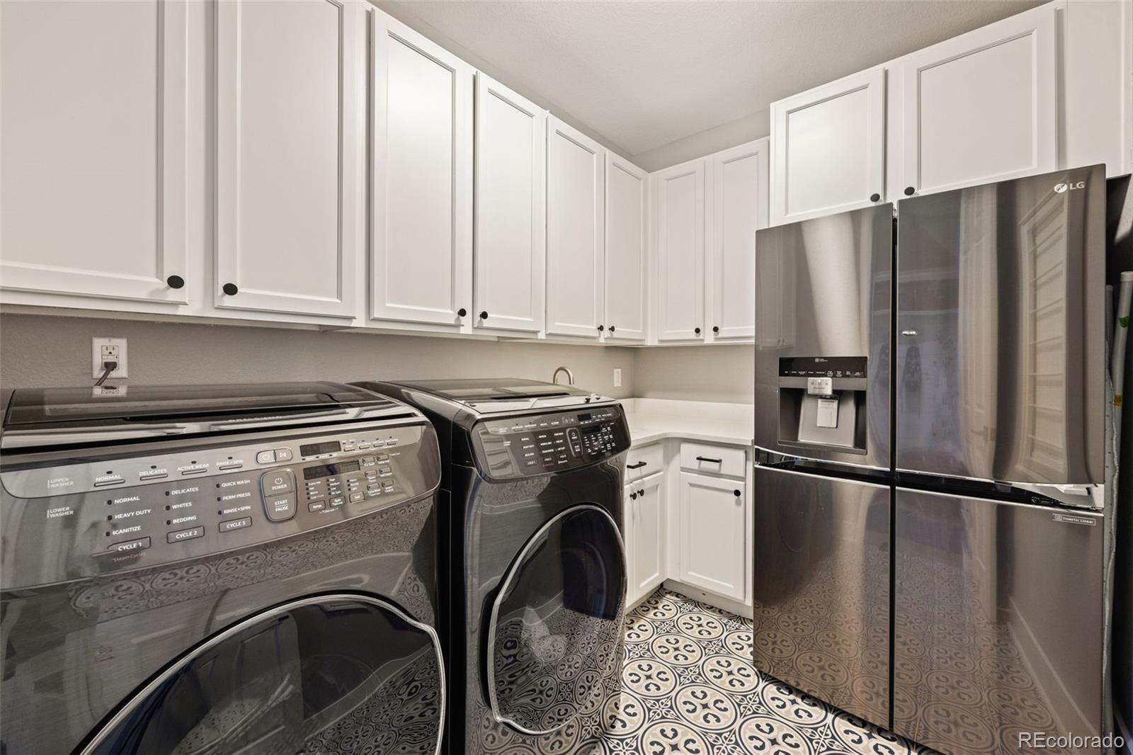 10808 Sundial Rim Road Highlands Ranch, CO 80126 - Photo 17 of 36