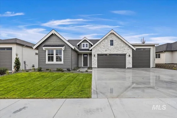 $759,900 | 6392 West Sollas Court, Eagle, ID 83616